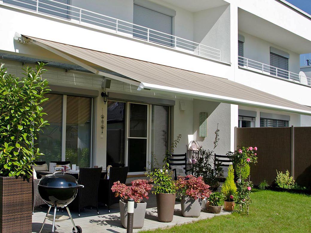 Napellenző  UV VÉDELEM, STÍLUS